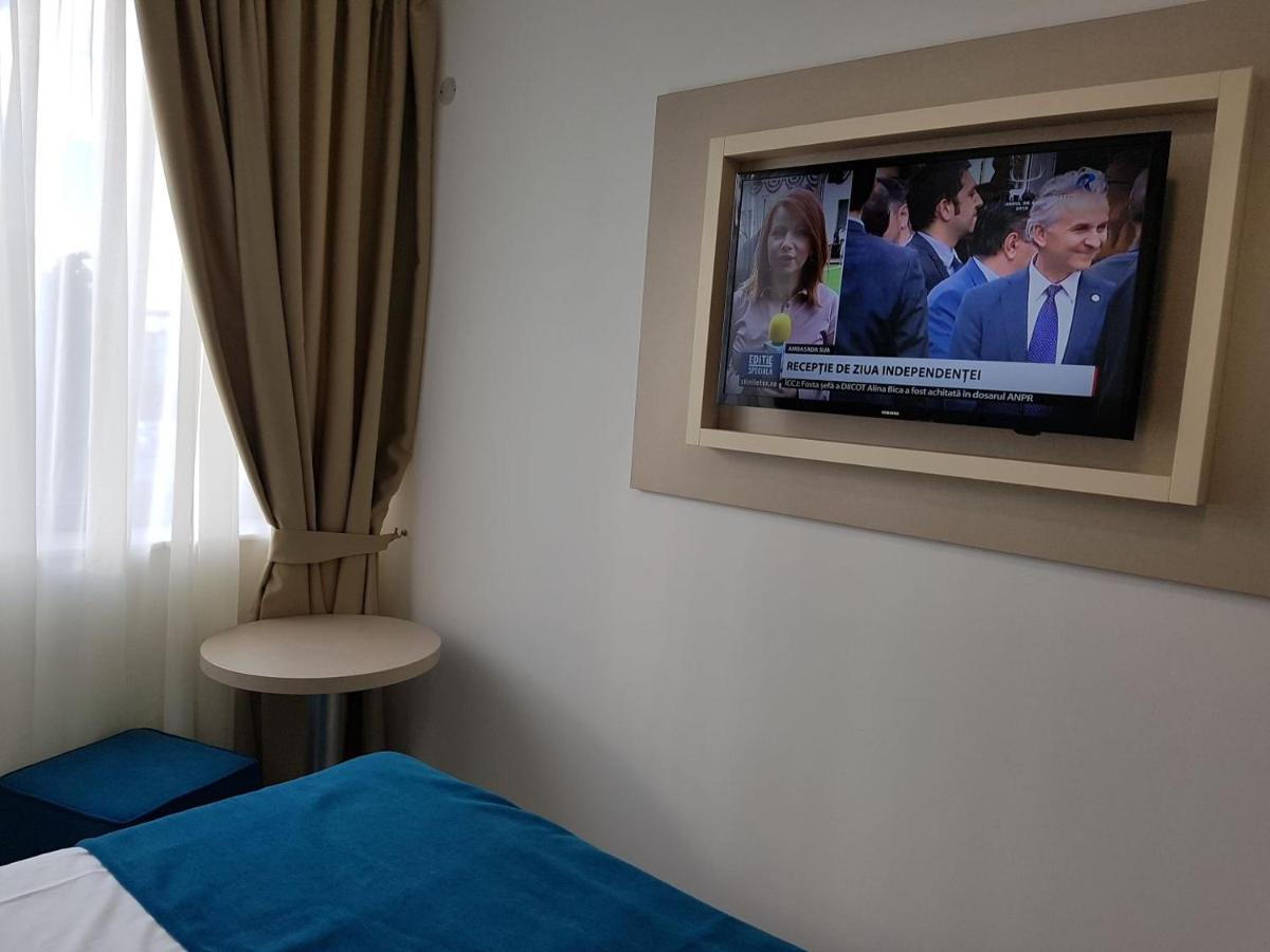 Hotel Delfin Mamaia Bagian luar foto